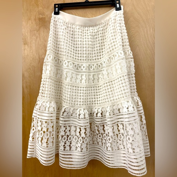 Diane Von Furstenberg “Tiana” White Tiered Midi Skirt - Picture 4 of 11